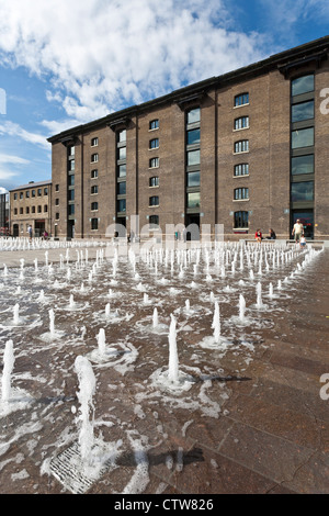 Granary Square, Kings Cross, London, England, UK Stock Photo