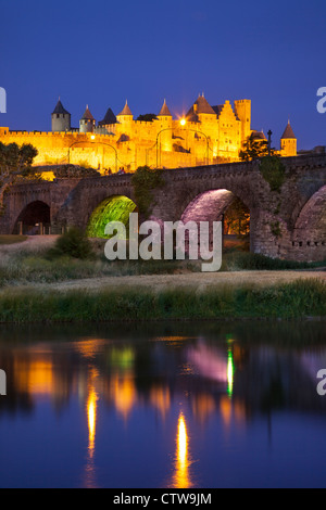 Twilight over Carcassonne and river Aude, Languedoc-Roussillon, France Stock Photo