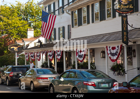 The Griswold Inn in Essex CT Stock Photo - Alamy