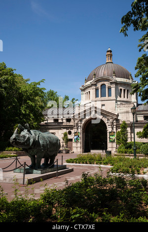 The Bronx Zoo, Wildlife Conservation Society, Bronx Park, Bronx, NYC Stock Photo