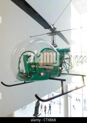 1945 Belll-47D1 Helicopter in the Museum of Modern Art, NYC Stock Photo