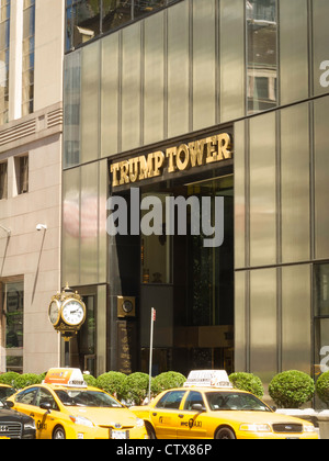 Trump Tower is a mixed use office building and residence skyscraper located in Midtown Manhattan on Fifth Avenue, New York City, USA Stock Photo