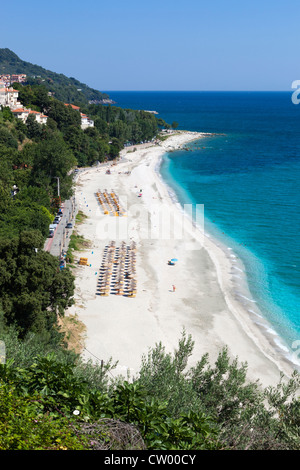 Greece, Thessaly, Agios Ioannis, Pelion Peninsula, elevated village ...