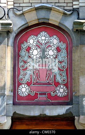 Brussels, Belgium. Art nouveau detail on facade of Rue Solvay no. 19 Stock Photo