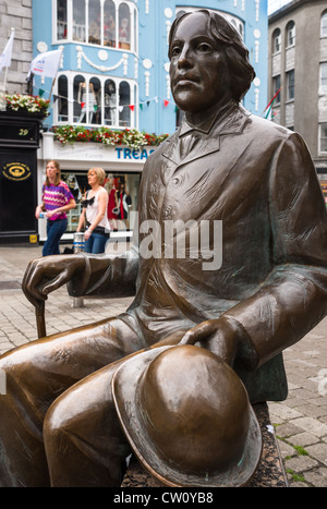 Oscar Wilde statue in Galway City, Republic of Ireland. Stock Photo