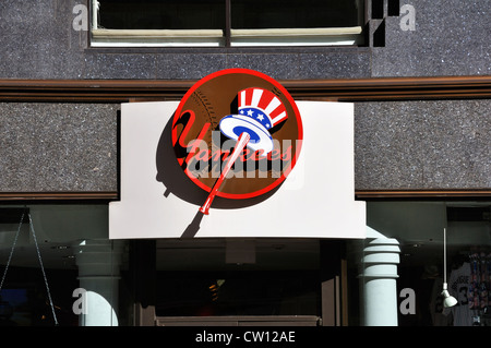 Store Front Of New York Yankees Team Store On 5th Avenue In New York City  Stock Photo - Download Image Now - iStock