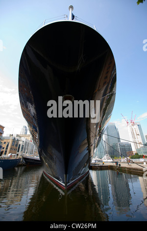 Paul Allen's yacht Octopus moored at Canary Wharf during the 2012 Summer Olympics in London Stock Photo