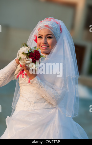 Egyptian bride Cairo Al Azhar park Stock Photo
