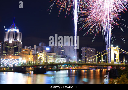 Fireworks on the Allegheny river in downtown Pittsburgh, Pennsylvania, USA.