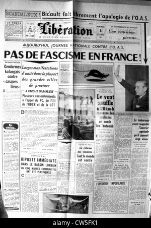 War in Algeria, Front page of the newspaper 'Libération' Stock Photo