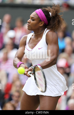 Serena Williams (USA) in action at Wimbledon Stock Photo