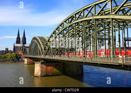 Hohenzollern bridge and Cologne Cathedral, Germany, North Rhine-Westphalia, Cologne