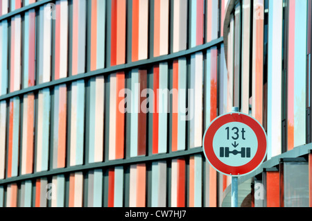 fassade of the Cologne Oval Offices, A modern office building, Germany, North Rhine-Westphalia, Koeln-Bayenthal, Cologne Stock Photo