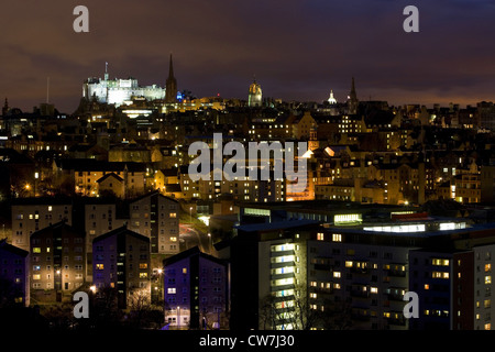 view over Edinburgh city centre to Edinburgh castle at night from Salisbury Crags, United Kingdom, Scotland, Edinburgh Stock Photo