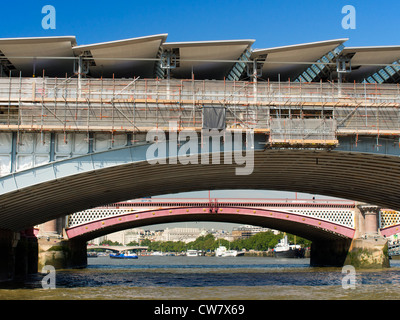 The new Blackriars Solar Panel Bridge, London Stock Photo