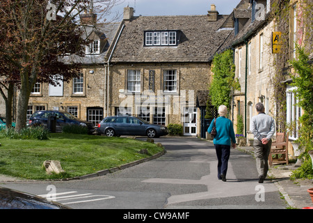 Stow-on-the-Wold: green off the main square Stock Photo