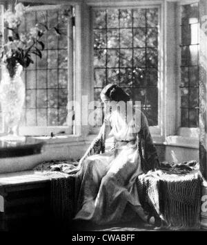Russian ballet dancer Anna Pavlova, at the Ivy House in London, c. 1910's.. Courtesy: CSU Archives / Everett Collection Stock Photo