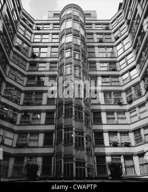 Rookery Building (1886), has a spiral staircase that ascends the courtyard wall, revealing a modern design and steel structure. Stock Photo