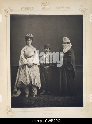 The Ottoman Empire, studio portrait of models wearing traditional clothing from Istanbul, Turkish woman of Constantinople Stock Photo