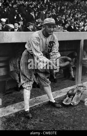 George Rube Foster, Carl Mays, Ernie Shore, George Herman Babe Ruth,  Hubert Benjamin Dutch Leonard, full-length Portrait in Boston Red Sox  Baseball Uniforms, Underwood & Underwood, 1915 Stock Photo - Alamy