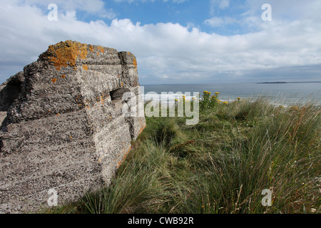 Gun emplacement on the Northumberland coast, a second world war sea defence against nazi invasion. Stock Photo