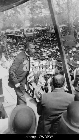 Booker T. Washington (1856-1915), delivering speech from a stage near New Orleans, Louisiana. Ca. 1910. Stock Photo
