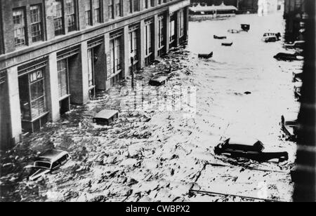 Great Hurricane of 1938. Automobile roofs on flooded Sabin Street, Providence, Rhode Island. September 1938. Stock Photo