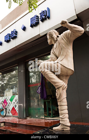 Life size sculpture of signer Michael Jackson in Beijing, China Stock Photo