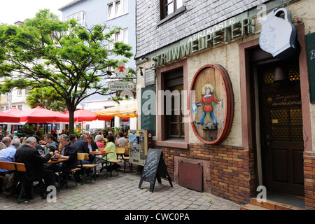 Strewwelpeter cider tavern, Alte Sachsenhausen, Frankfurt, Germany. Stock Photo