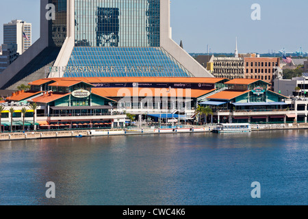 Jacksonville Landing complex on the Northbank Riverwalk along St. Johns River in downtown Jacksonville, FL Stock Photo