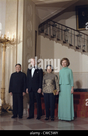 Deng Xiaoping Jimmy Carter Madame Zhuo Lin Deng's wife and Rosalynn Carter during the state dinner for the Vice Premier of Stock Photo