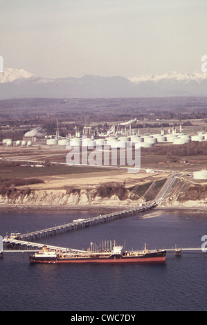 Oil Tanker off loading its liquid cargo at Cherry Point on Puget Sound ...