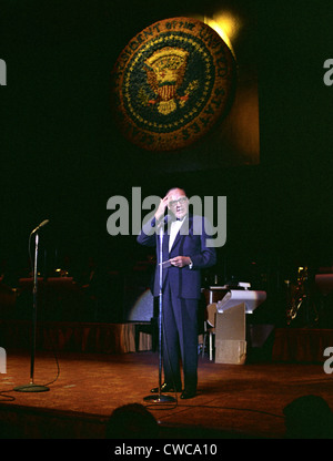 Jack Benny performs for a Democratic Party find raiser at the Century Plaza Hotel, Los Angeles, California. June 23, 1967. Stock Photo