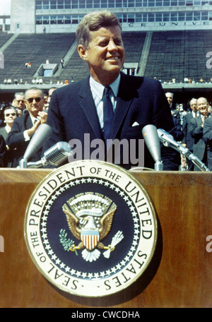 President Kennedy speaking at Rice University football field. Sept. 9, 1962. He called for 'no strife, no prejudice, no Stock Photo