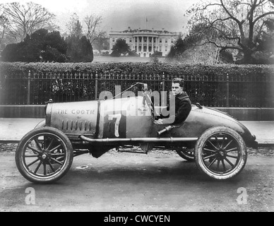 'The Cootie,' a racing car, parked near the White House in Washington, D.C., 1922 Stock Photo