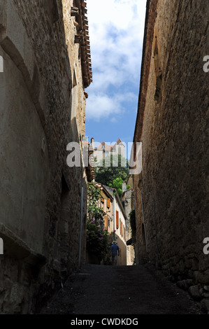 The historic and medieval town of Puy l'Eveque in the Lot and Dordogne Region of South West France Europe Stock Photo