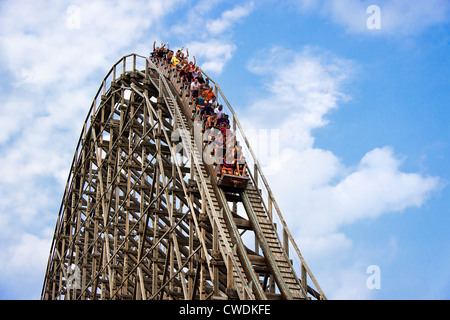 El Toro wooden roller coaster, Great Adventure, Six Flags, New Jersey, USA Stock Photo