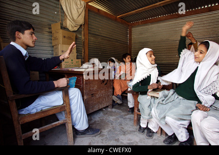 School in Pakistan earthquake zone Stock Photo