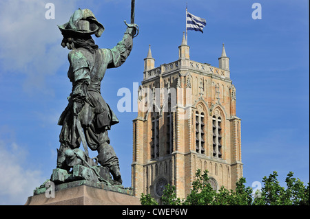 Statue of Jean Bart, naval commander and privateer and the belfry at Dunkirk / Dunkerque, Nord-Pas-de-Calais, France Stock Photo