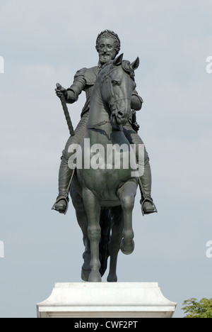 Paris, France. Statue: King Henry IV (Lemont, 1818), on the Pointe de la Cite Stock Photo