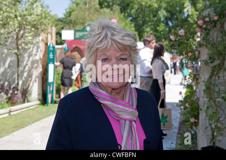 Judith Chalmers OBE at the RHS Chelsea Flower show 2011 Stock Photo