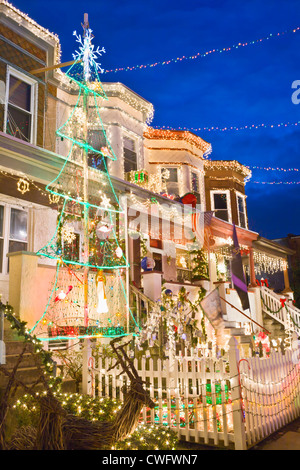 Hampden neighborhood 34th Street decorated for Christmas, Baltimore, Maryland Stock Photo