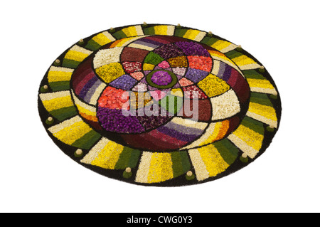 60 Most Beautiful Pookalam Designs for Onam Festival | Pookalam design,  Free hand rangoli design, Rangoli designs diwali