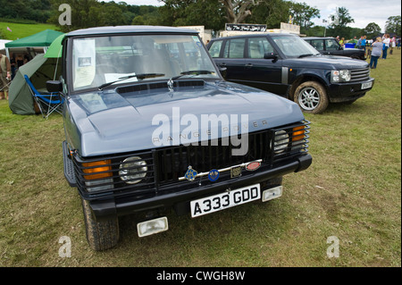 あなたにおすすめの商品 rover land 1983 hi-res Alamy - images and photography stock 外車