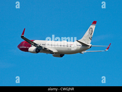 Norwegian Air Shuttle Boeing 737, Gatwick Airport, Sussex, England Stock Photo
