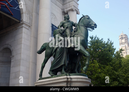 Equestrian Statue of Theodore Roosevelt bronze statue. At the American Museum of Natural History New York Stock Photo
