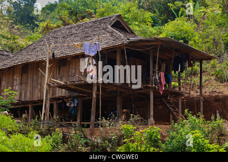 Typical ANN HOUSE in village near KENGTUNG or KYAINGTONG - MYANMAR Stock Photo