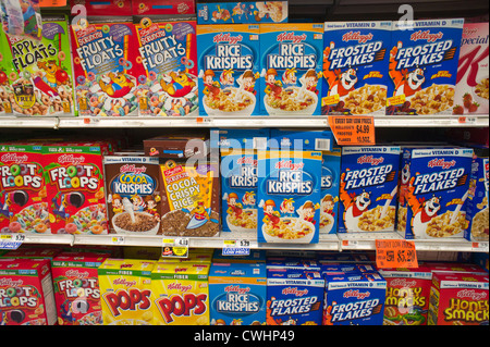 Boxes of Kellogg's breakfast cereals with generic brands mixed on Stock ...