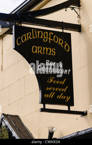 Sign for the Carlingford Arms bar and restaurant Stock Photo