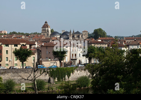 A view of the old city of Cahors across the river Lot, France Stock ...